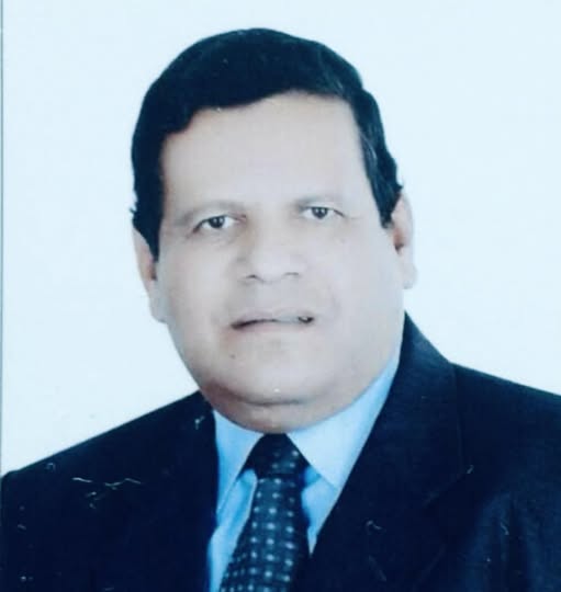 تعيين أ.د محمد فوده مديرا لبرامج التأمين المهنية بالكلية 